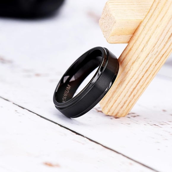 Tungsten 8mm Matte finish comfort fit size 6 - Picture 2 of 4